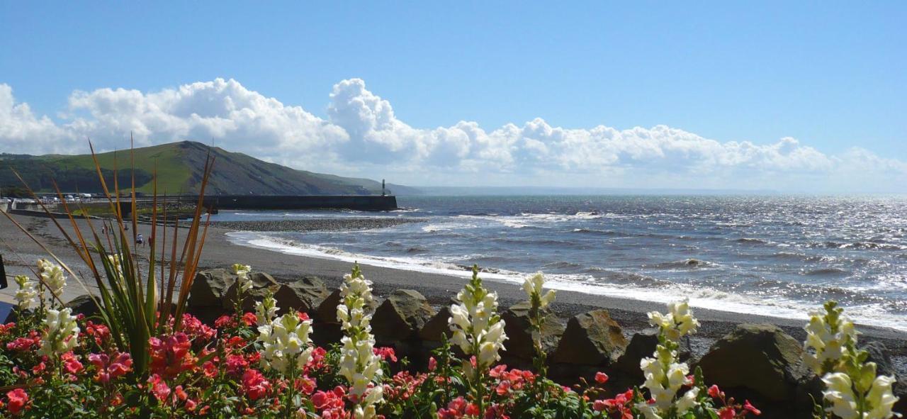 Townhouse No.1 Hotel Aberystwyth Buitenkant foto